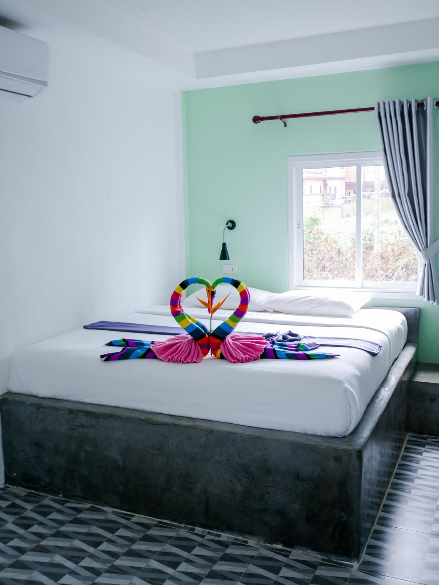 Enda Lanta Bungalows Ko Lanta Esterno foto